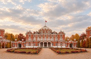 Autumn at the Palace — with Exclusive Benefits